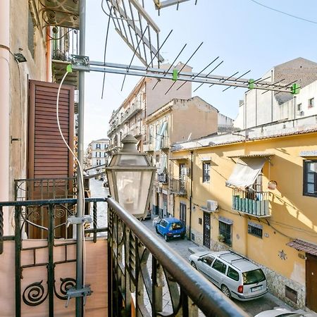 Stylish Flat Maqueda Apartment Palermo Exterior photo