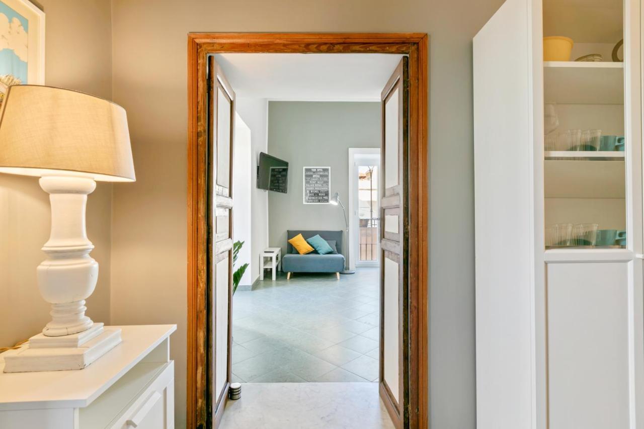 Stylish Flat Maqueda Apartment Palermo Exterior photo